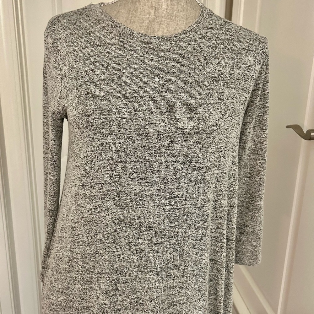 FOREVER21 Fit & Flare Women's Mini Swing Dress
Gray 3/4 Sleeves Dress Size M - Picture 3 of 9